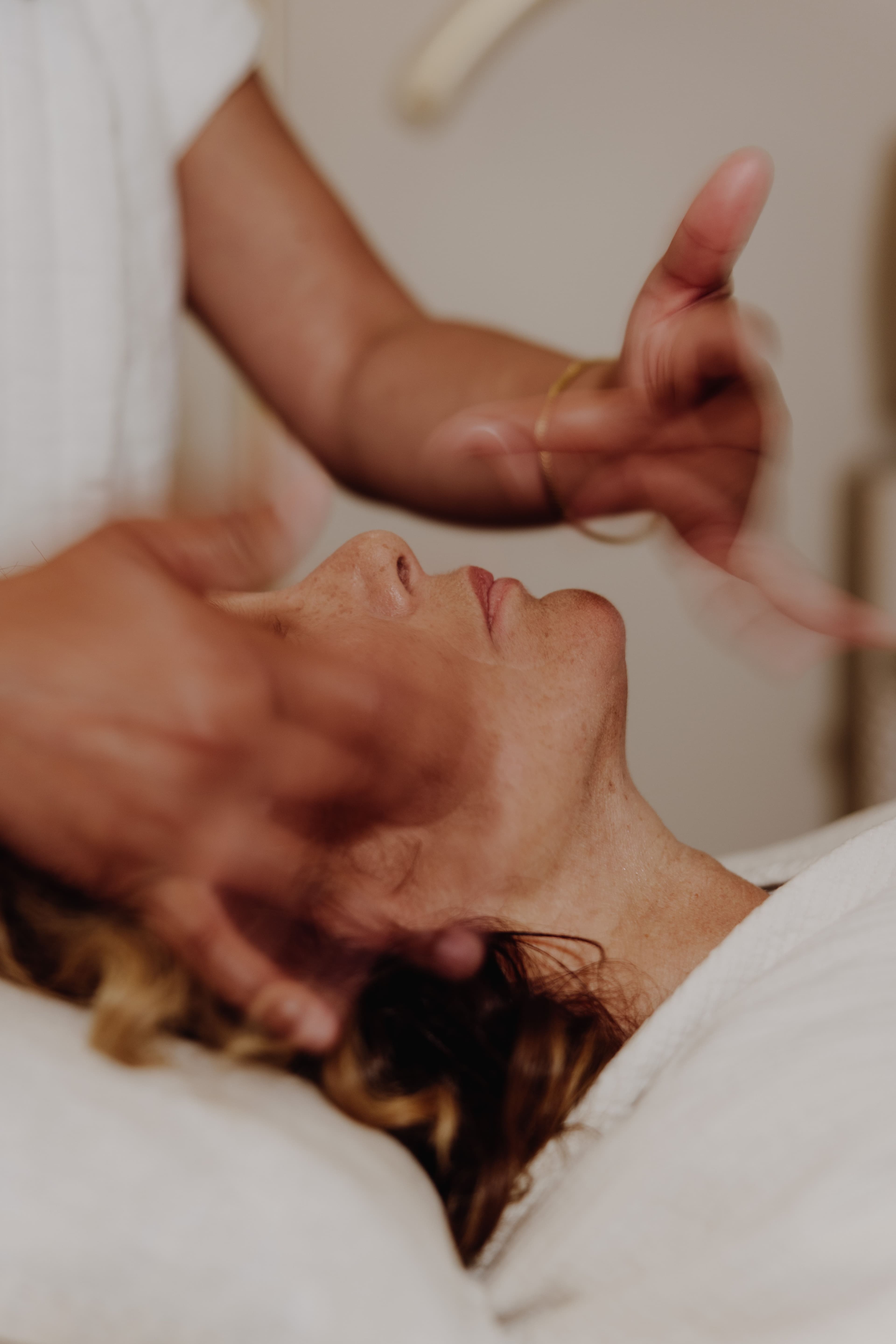 Massage Kobido en action
